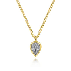 14K Yellow Gold Diamond  Pendant Necklace