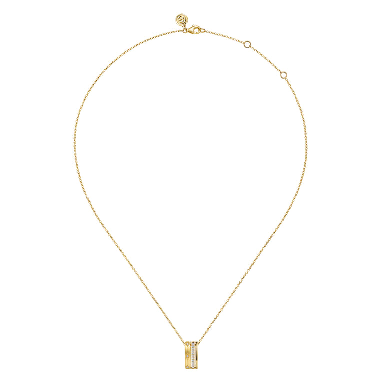 14K Yellow Gold Diamond Pendant Necklace - 0.09 ct - Shot 2