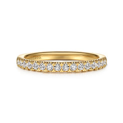 14K-Yellow-Gold-Diamond-Wedding-Band1