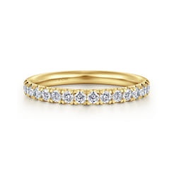 14K-Yellow-Gold-Diamond-Wedding-Band1