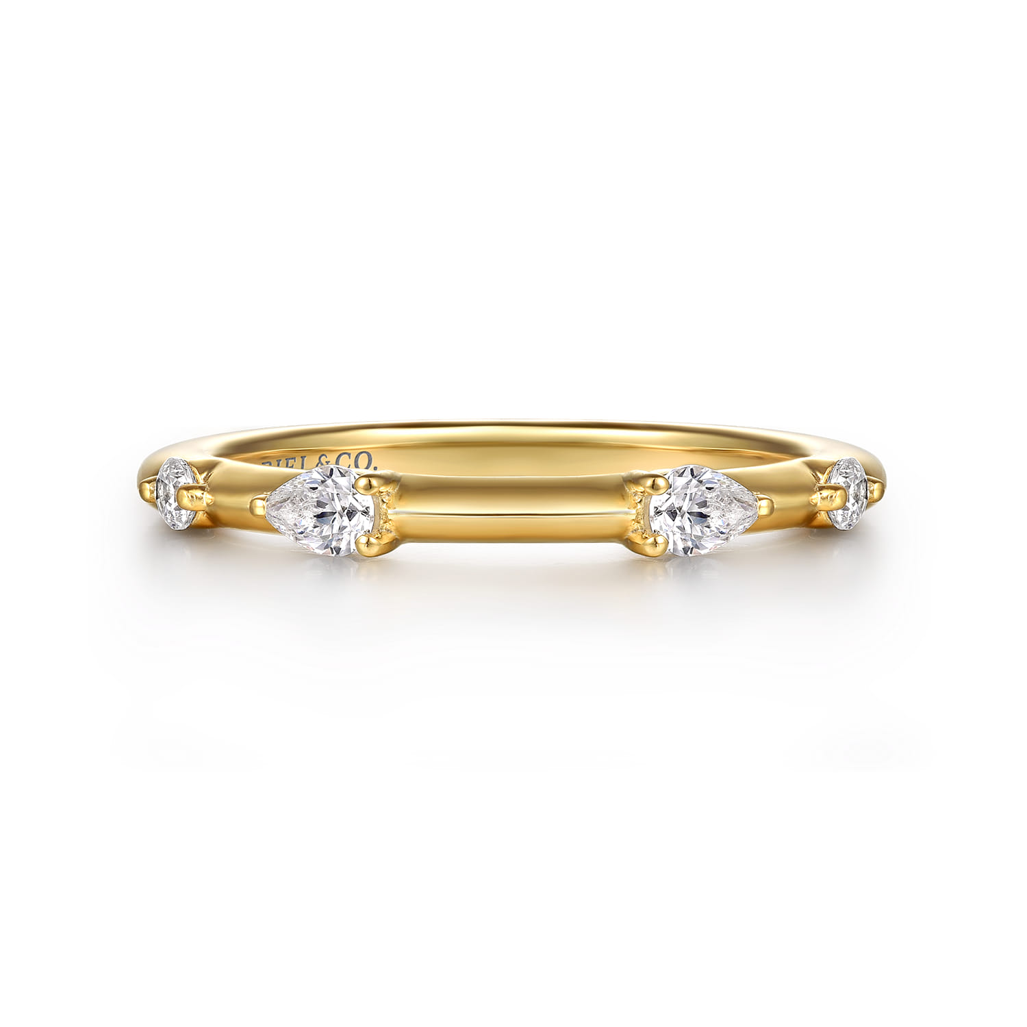14K Yellow Gold Diamond Wedding Band - 0.23 ct - Shot 1