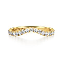 14K-Yellow-Gold-Diamond-Wedding-Band1