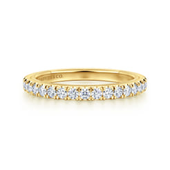 14K-Yellow-Gold-Diamond-Wedding-Band1