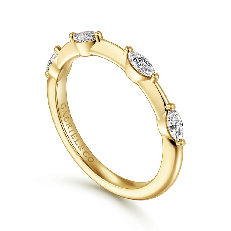 14K Yellow Gold Diamond Wedding Band - 0.3 ct - Shot 3