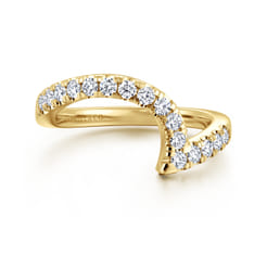 14K-Yellow-Gold-Diamond-Wedding-Band1