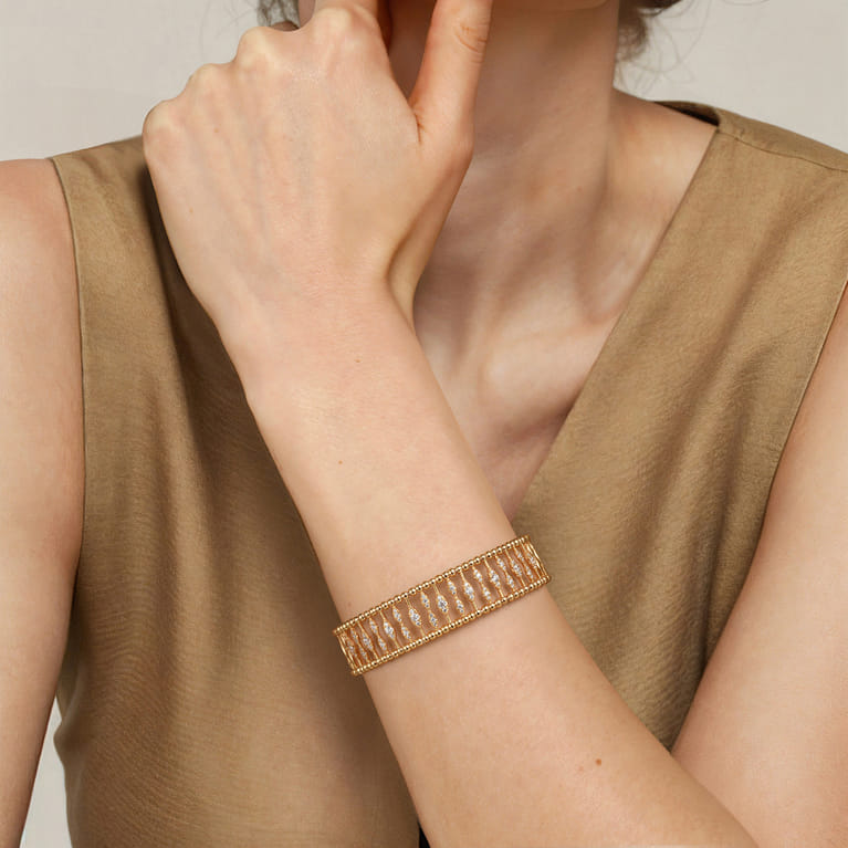 14K Yellow Gold Diamond and Bujukan Beads Cuff Bangle Bracelet - 0.75 ct - Shot 5