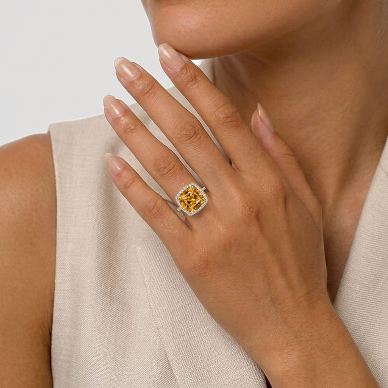 14K Yellow Gold Diamond and Citrine Cushion Cut Ladies Ring With Flower Pattern Gallery - 0.6 ct - Shot 5