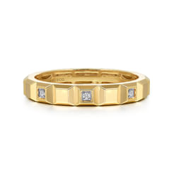 14K Yellow Gold Diamond and Pyramid Shape Ladies Stackable Ring