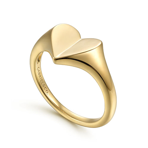 14K Yellow Gold Engravable Heart Ring - Shot 3
