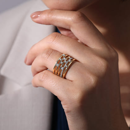 14K Yellow Gold Five Row Diamond Station Ring