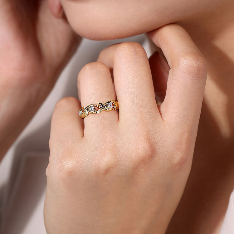 14K Yellow Gold Floral Diamond Stackable Ring