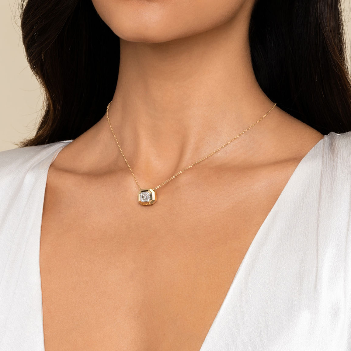 14K Yellow Gold Geometric Baguette and Round Diamond Pendant Necklace - 0.3 ct - Shot 3