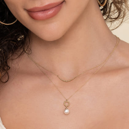 14K Yellow Gold Graduating Bujukan Beads Curved Bar Necklace