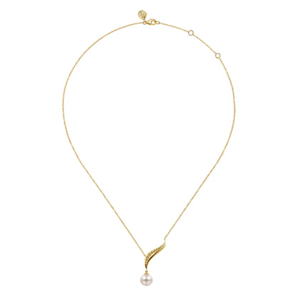 14K Yellow Gold Graduating Bujukan Pearl Y Necklace