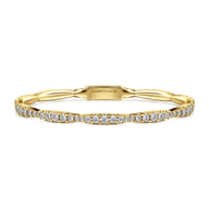 14K Yellow Gold Graduating Diamond Station Bangle