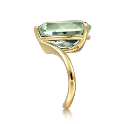 14K Yellow Gold Green Amethyst Pear Ladies Ring