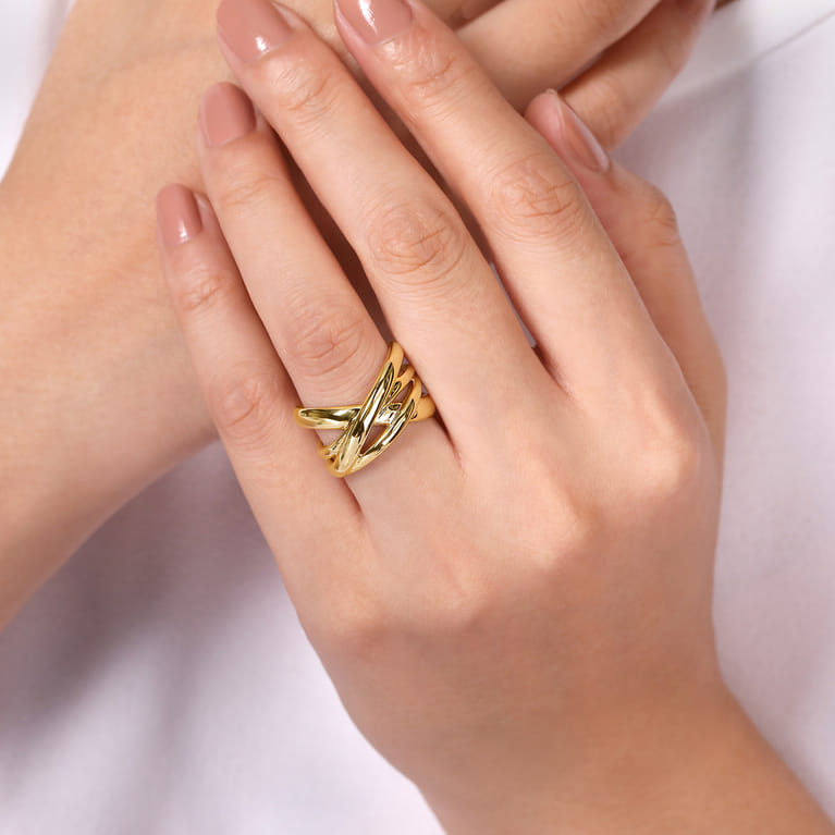 14K Yellow Gold High Polished Criss Cross Ring - Shot 5
