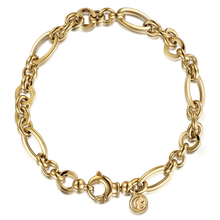 14K Yellow Gold Hollow Figaro Link Chain Bracelet - Shot 1