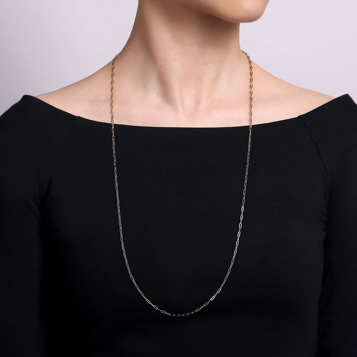 14K Yellow Gold Hollow Paper Clip Chain Necklace - Shot 3
