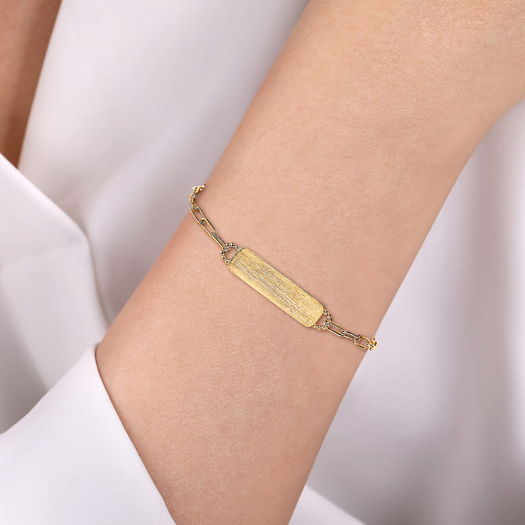 14K Yellow Gold ID Hollow Chain Bracelet - Shot 3