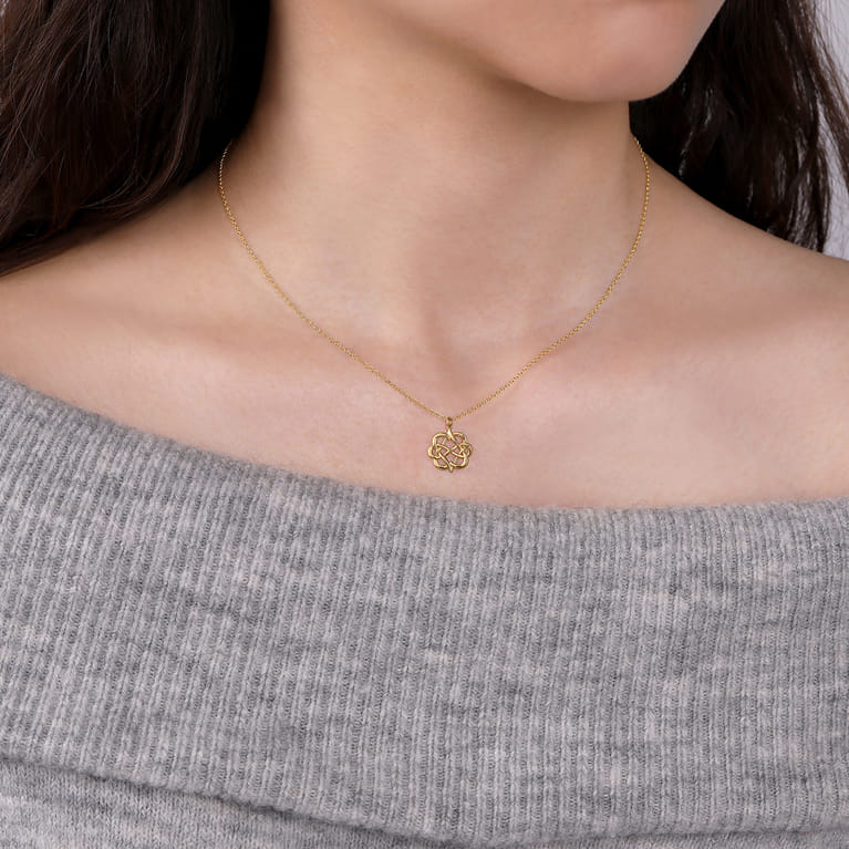 14K Yellow Gold Interwoven Floral Pendant Necklace - Shot 3