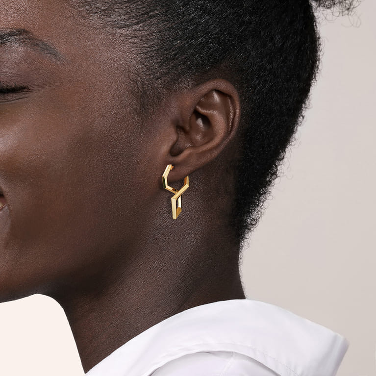 14K Yellow Gold Intricate Hoop Earrings - Shot 2