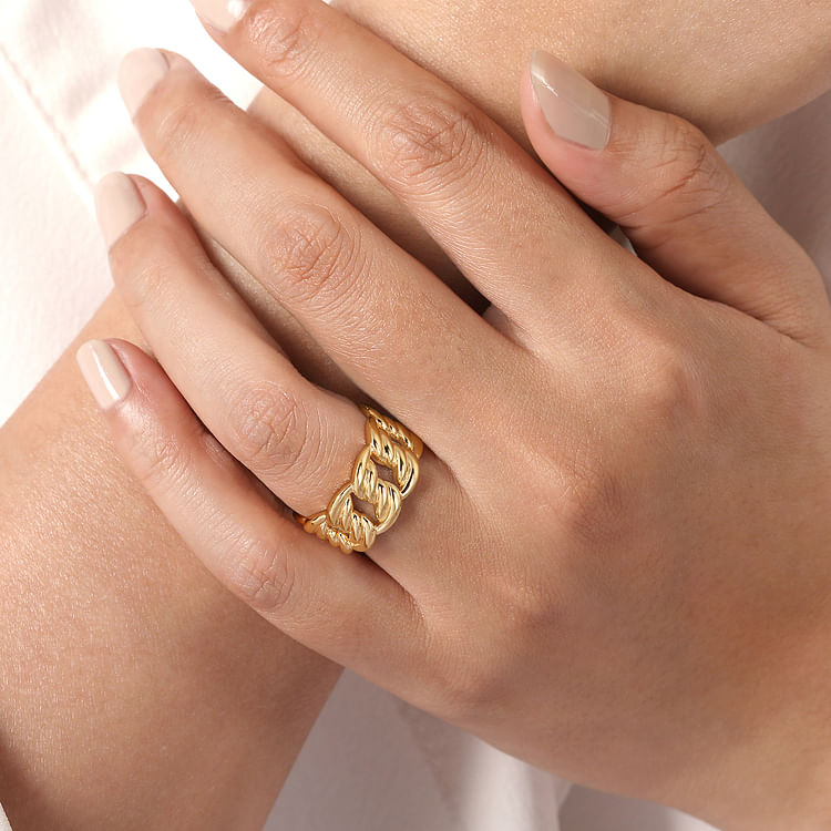 14K Yellow Gold Large Link Wide Band Ring