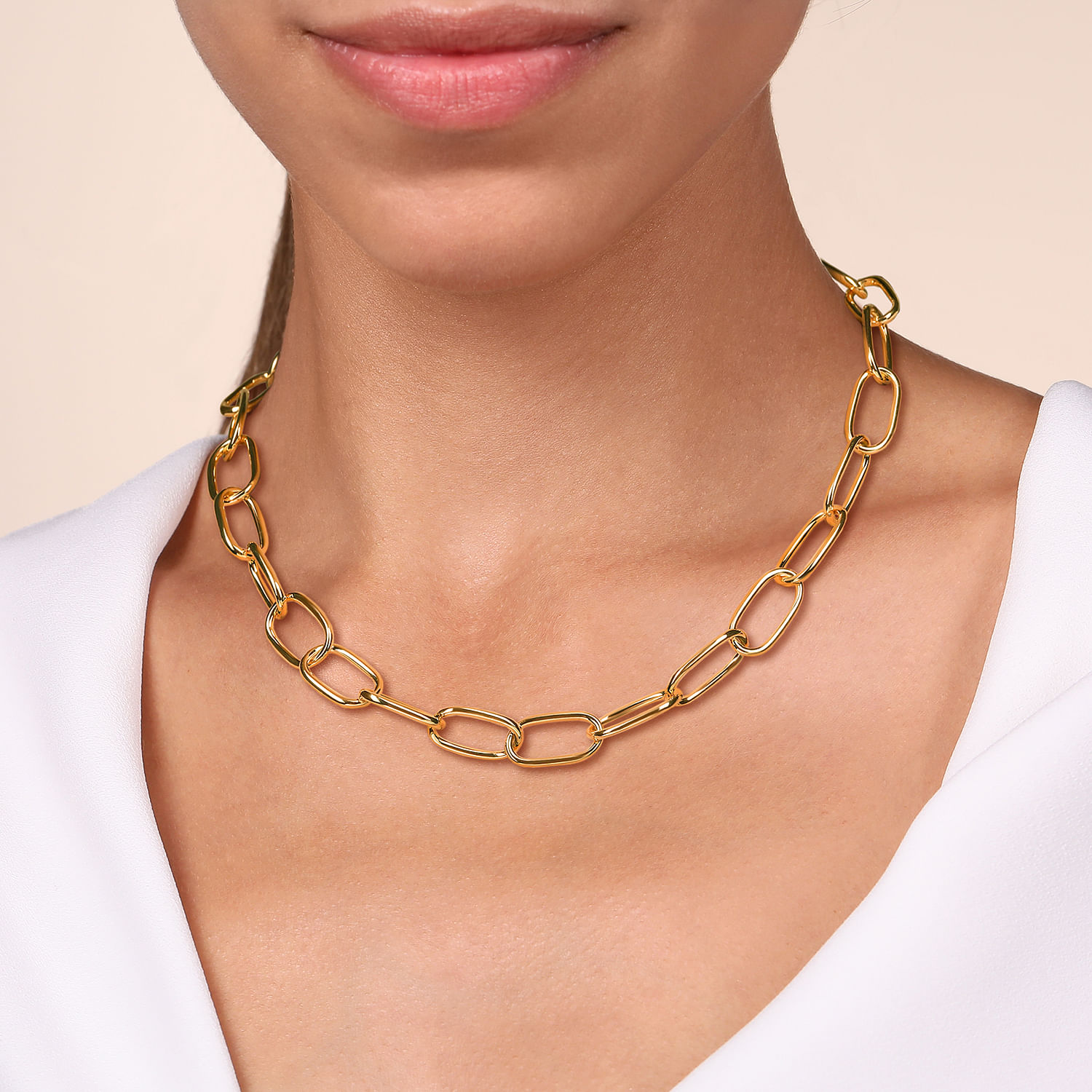 14K Yellow Gold Large Oval Link Chain Necklace - Shot 3