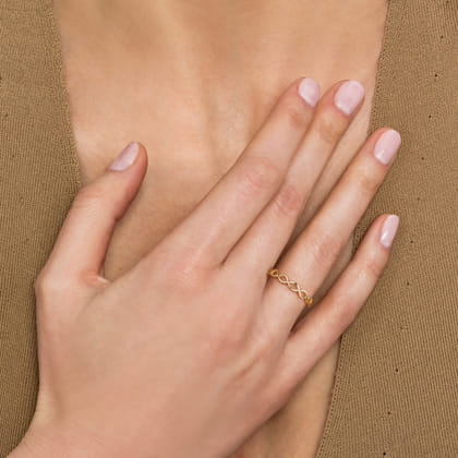 14K Yellow Gold Maqurise Shape Stackable Ring