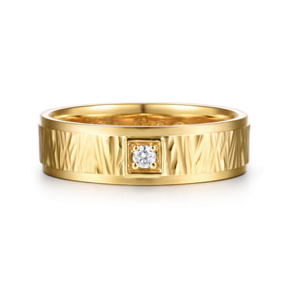 14K Yellow Gold Men's Ring in High Polish Finish with Texture