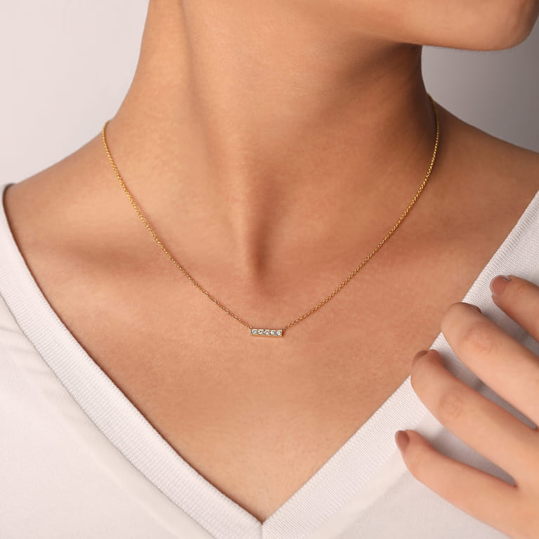 14K Yellow Gold Milgrain Diamond Bar Necklace - 0.06 ct - Shot 3