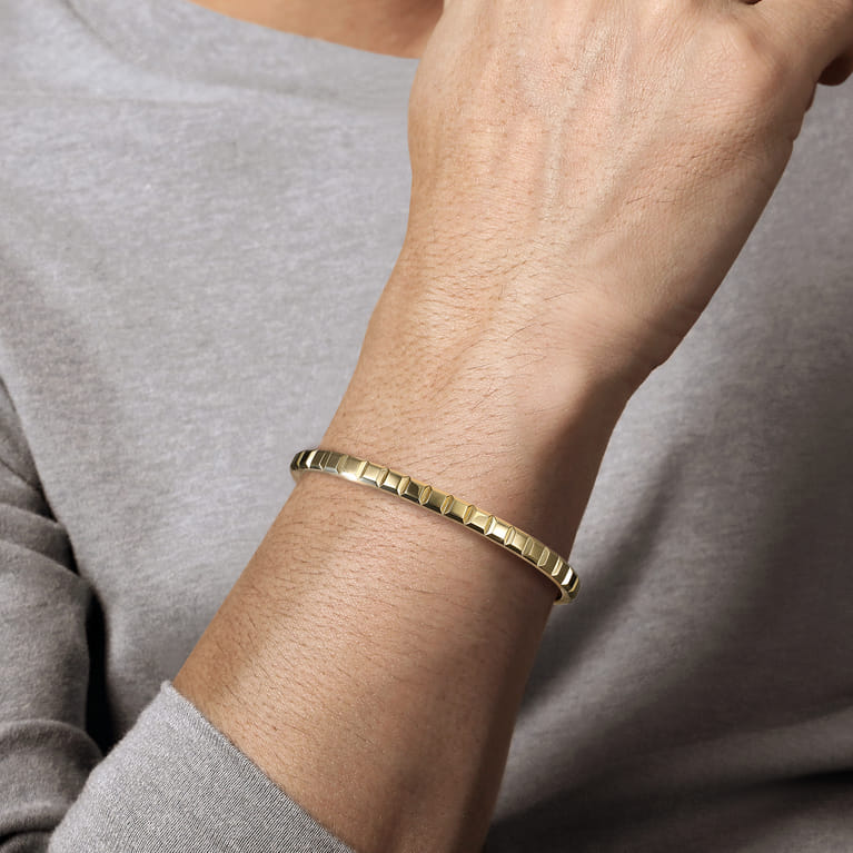 14K Yellow Gold Open Cuff Angular Cuts Square Bangle - Shot 4