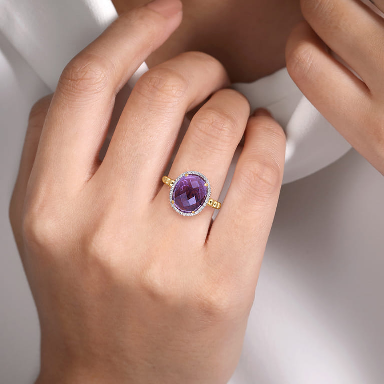 14K Yellow Gold Oval Amethyst and Diamond Halo Ring - 0.16 ct - Shot 5