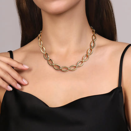 14K Yellow Gold Oval Link Chain Necklace wth Bujukan Connectors