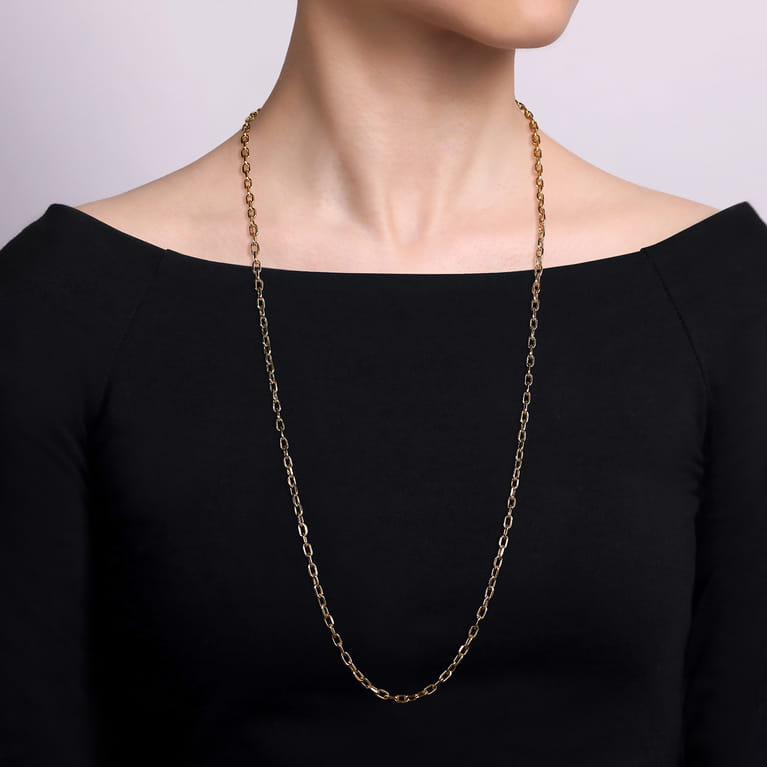 14K Yellow Gold Oval Link Chain Necklace - Shot 3