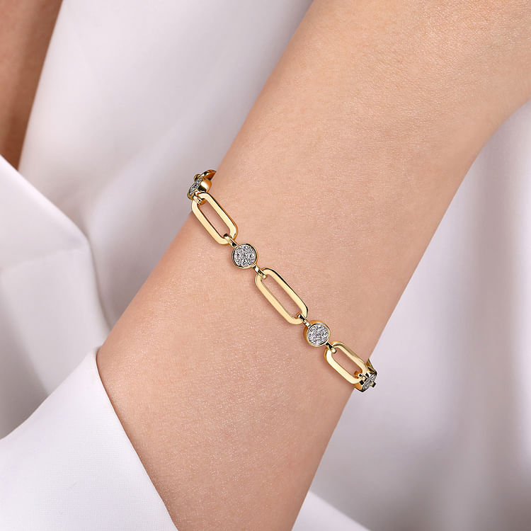 14K Yellow Gold Paperclip Chain Bracelet with Diamond Pave Round Stations