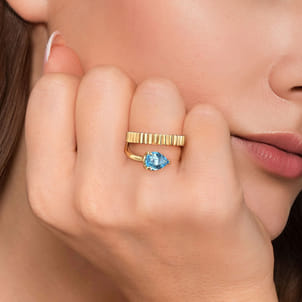 14K Yellow Gold Pear Shape Blue Topaz and Diamond Cut Ladies Ring