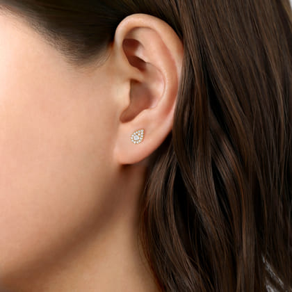 14K Yellow Gold Pear Shape Diamond Stud Earrings