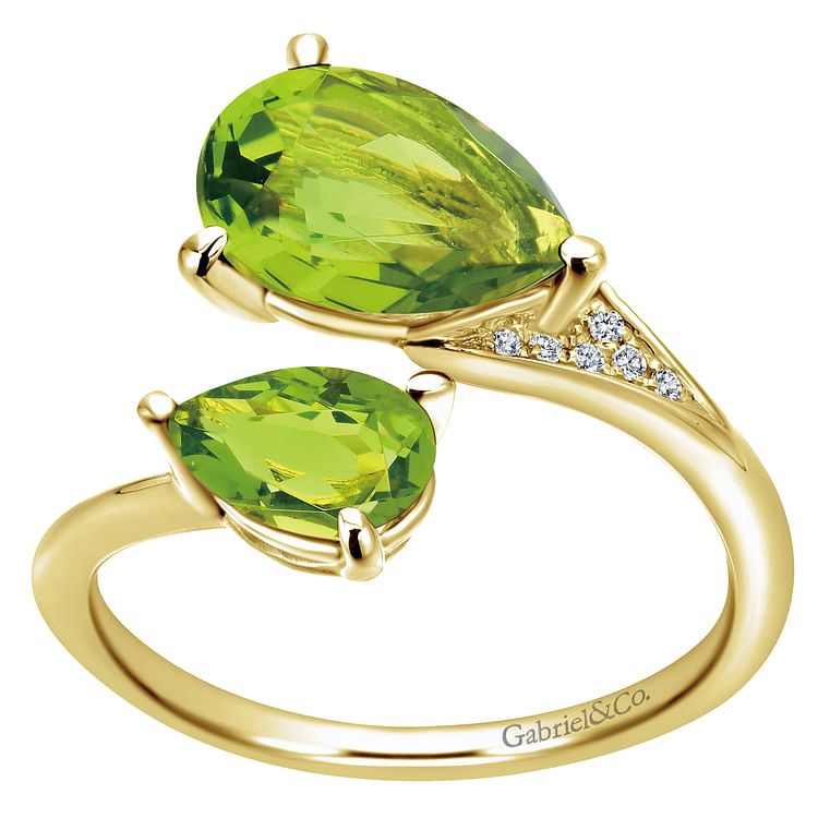 14K Yellow Gold Pear Shape Peridot Split Ring with Diamond Accents