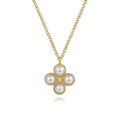 14K-Yellow-Gold-Pearl-Clover-Pendant-Necklace1