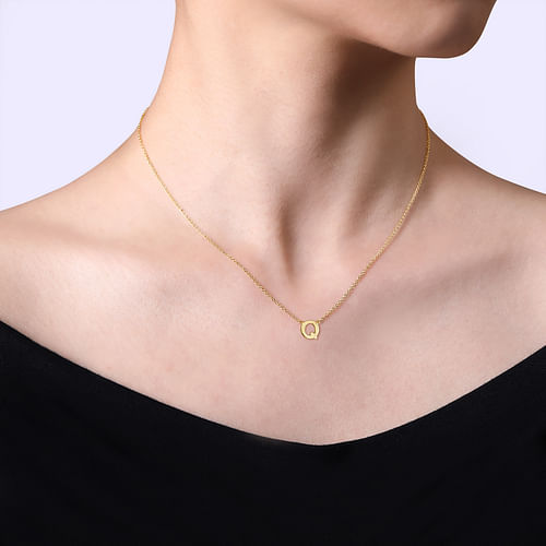 14K Yellow Gold Q Initial Necklace - Shot 3