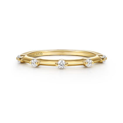 14K Yellow Gold Round Diamond Station Anniversary Band
