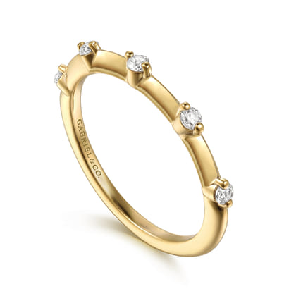 14K Yellow Gold Round Diamond Station Anniversary Band