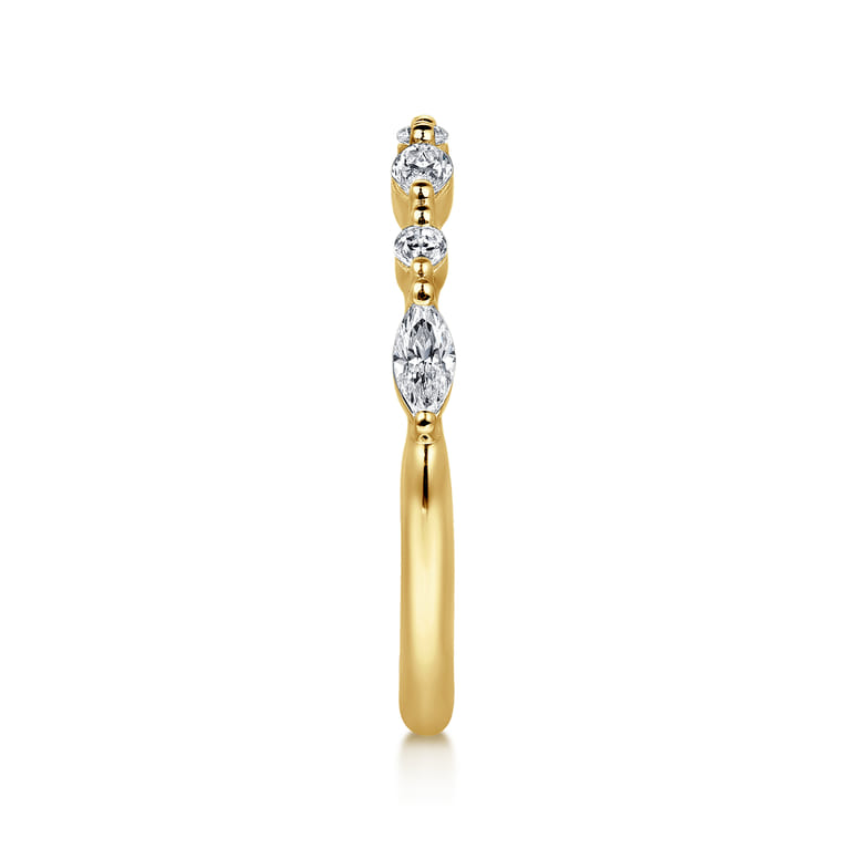 14K Yellow Gold Round Diamond Wedding Band - 0.3 ct - Shot 4
