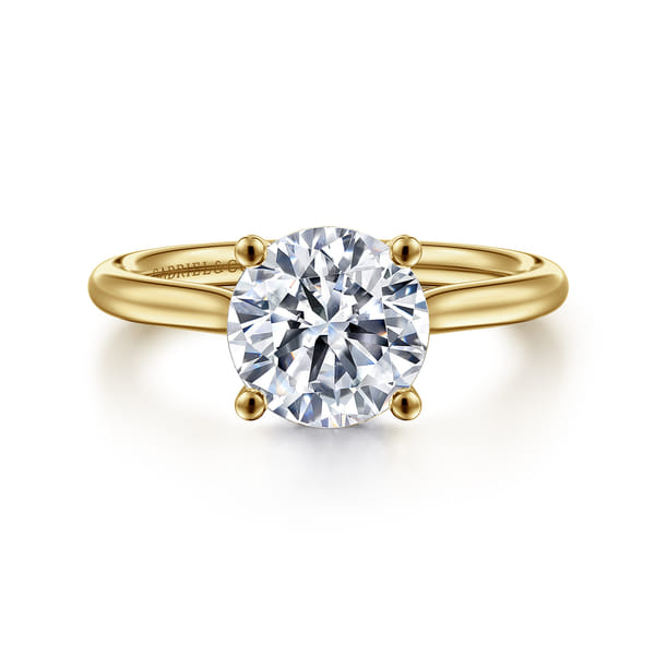 Round Solitaire Diamond Engagement Ring in Yellow Gold