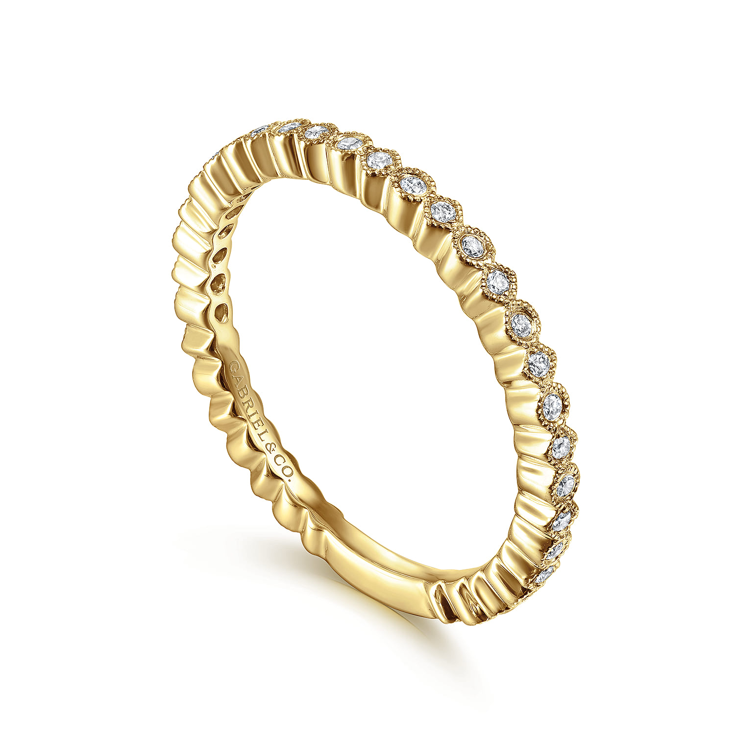 14K Yellow Gold Scalloped Diamond Stackable Ring - 0.1 ct - Shot 3