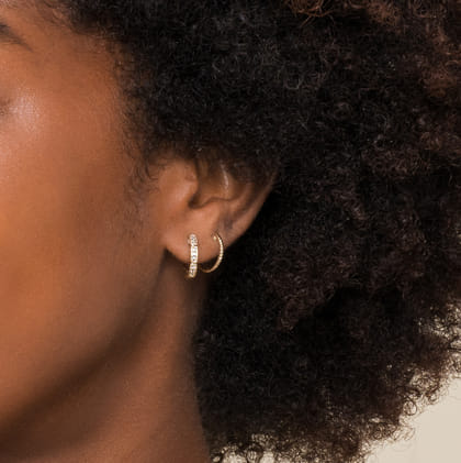 14K Yellow Gold Segmented 10mm Diamond Huggies