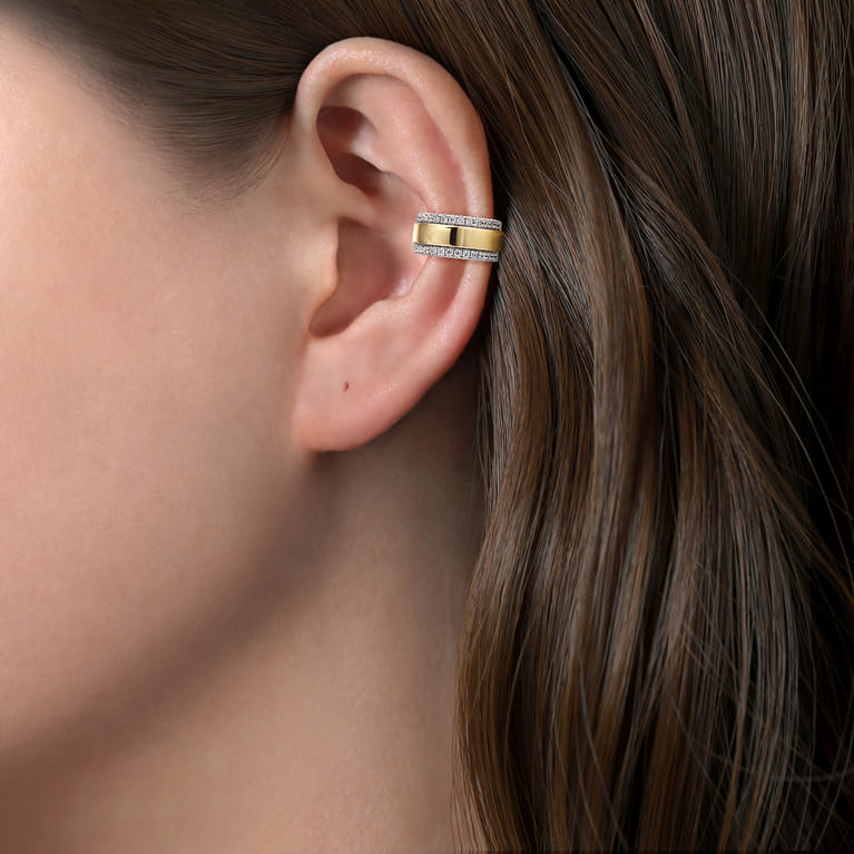 14K Yellow Gold Single Diamond Ear Cuff - 0.16 ct - Shot 3