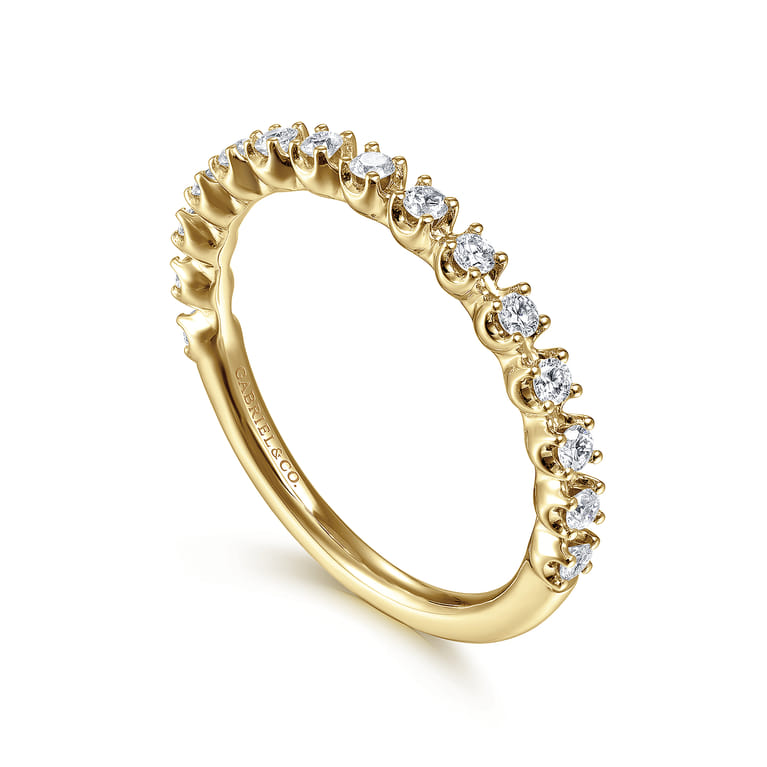 14K Yellow Gold Single Prong Diamond Band - 0.25 ct - Shot 3