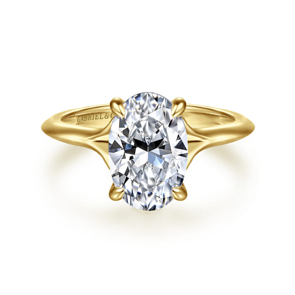 Split Shank Oval Diamond Engagement Ring in Yellow Gold